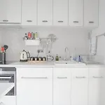 French - Style Cozy Suite In Poho